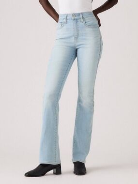 Levi’s Women’s 725 High Rise Bootcut Jeans - Sparkle On Size 27x32 NWT